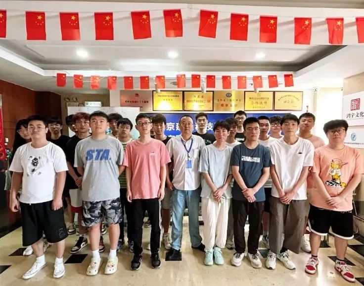 近期結(jié)班留影 | 百尺竿頭，更進一步，加